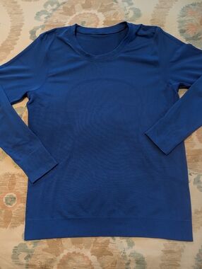 Lululemon Swiftly Relaxed Long sleeve